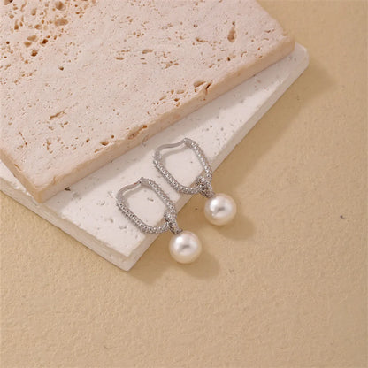 1 Pair Casual Simple Style Geometric Copper Pearl Zircon Silver Plated Drop Earrings Ear Studs