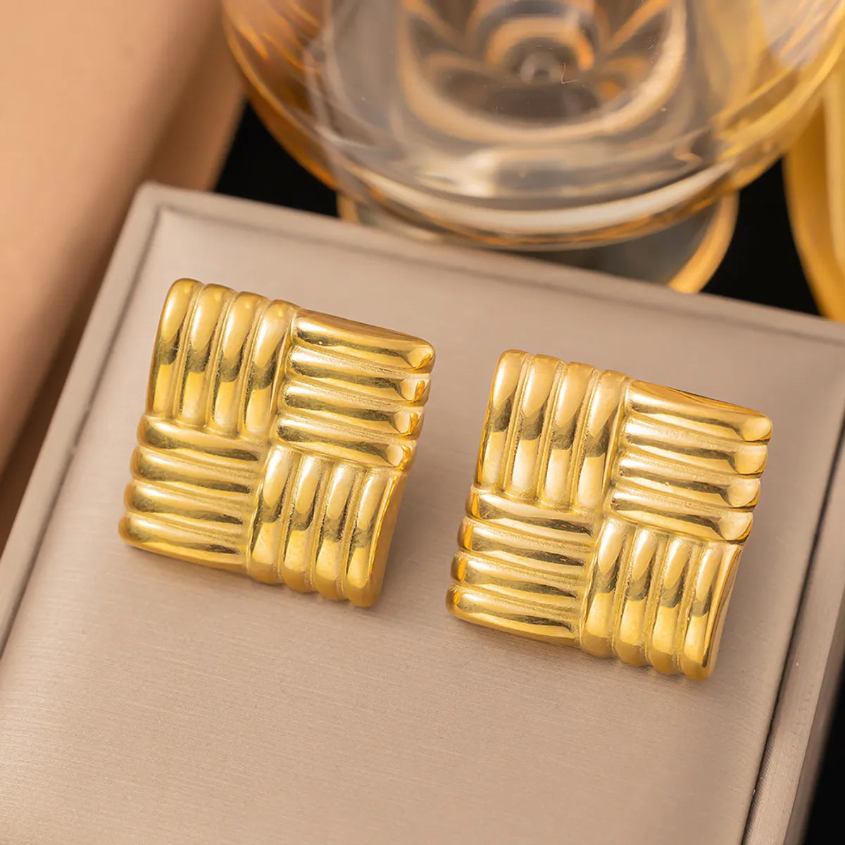 1 Pair Casual Simple Style Geometric Pleated Titanium Steel Ear Studs