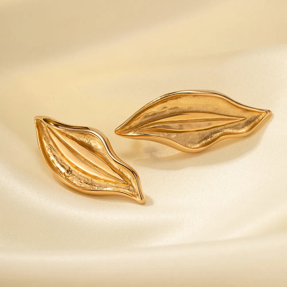 1 Pair Casual Simple Style Leaf Titanium Steel 18K Gold Plated Ear Studs