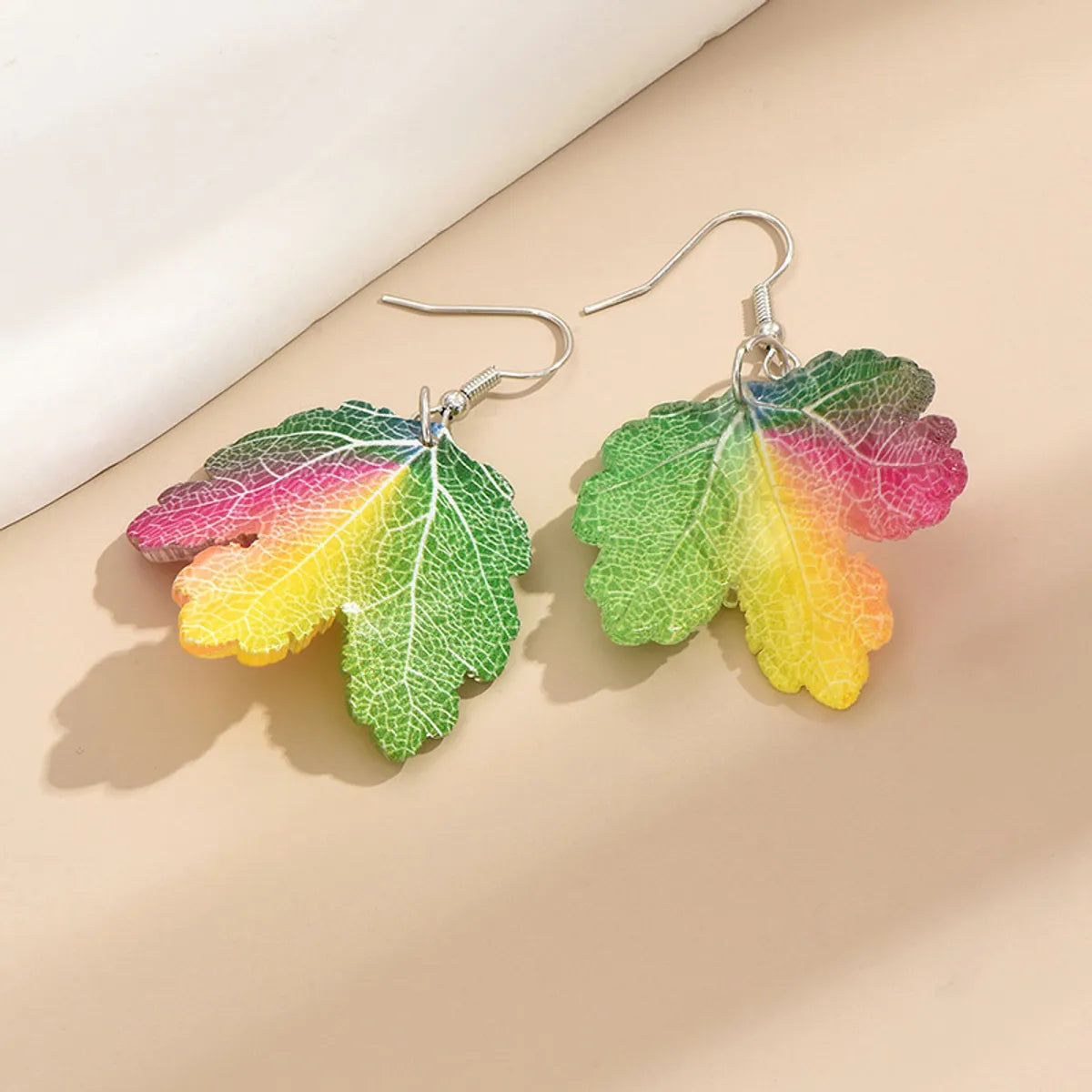 1 Pair Casual Simple Style Maple Leaf Arylic Drop Earrings