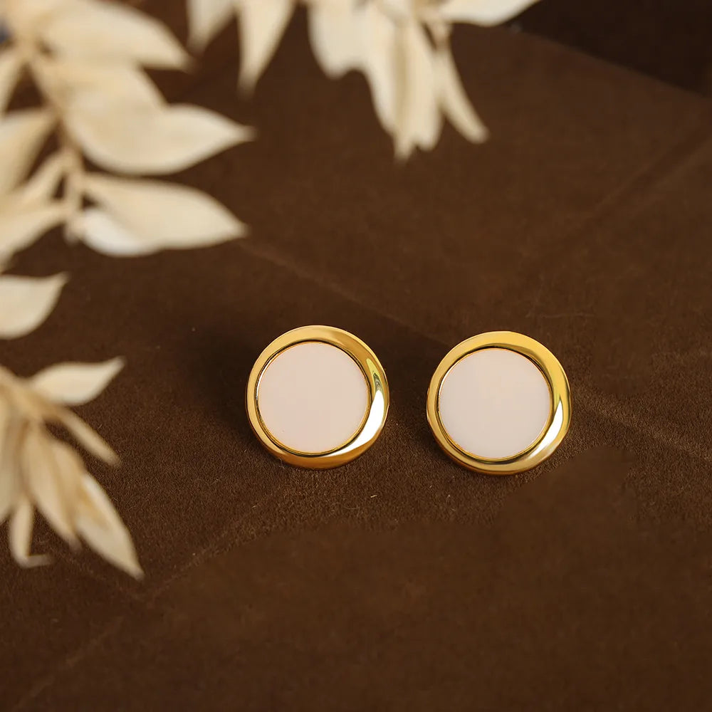 1 Pair Casual Simple Style Round Plating Inlay Copper Shell 18k Gold Plated Ear Studs