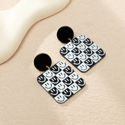 1 Pair Casual Simple Style Smiley Face Rectangle Stoving Varnish Arylic Drop Earrings