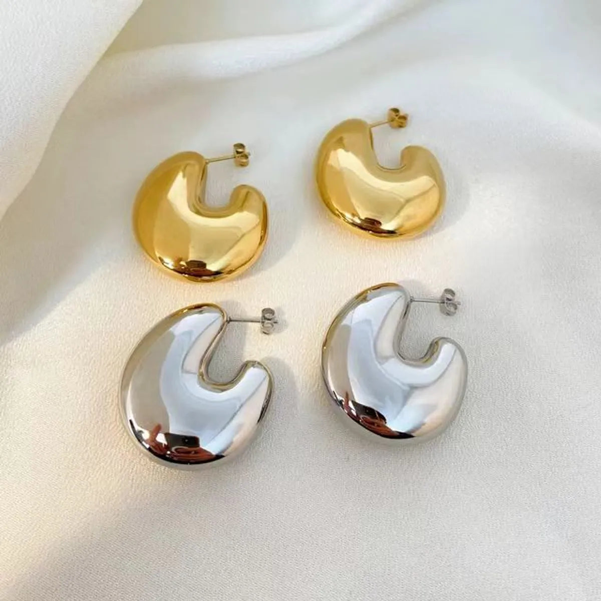 1 Pair Casual Simple Style Solid Color Plating 304 Stainless Steel 18K Gold Plated Ear Studs