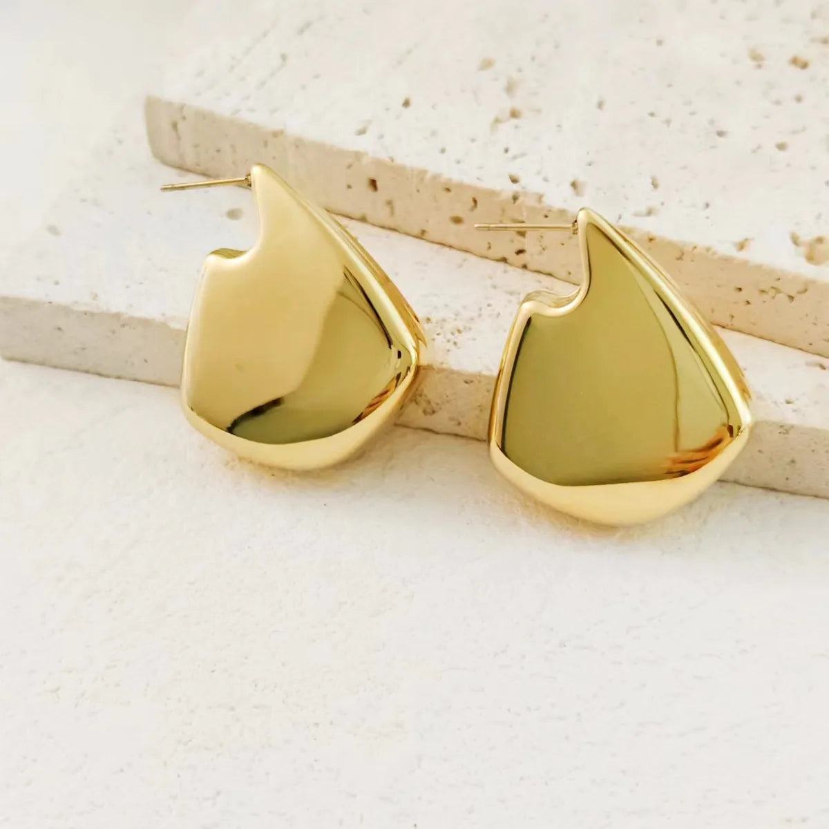 1 Pair Casual Simple Style Solid Color Plating 304 Stainless Steel 18K Gold Plated Ear Studs