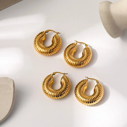 1 Pair Casual Simple Style Solid Color Plating Stainless Steel Titanium Steel 18k Gold Plated Earrings