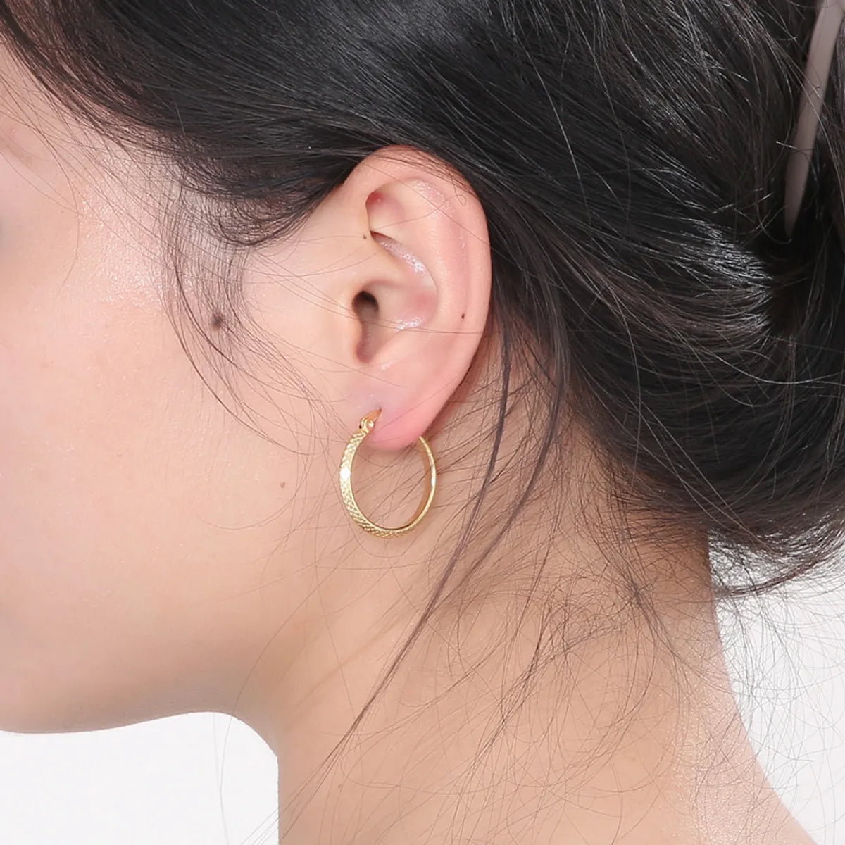 1 Pair Casual Simple Style Solid Color Stainless Steel Plating 18k Gold Plated Hoop Earrings