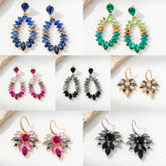 1 Pair Casual Simple Style Water Droplets Flower Alloy Glass Rhinestones Drop Earrings