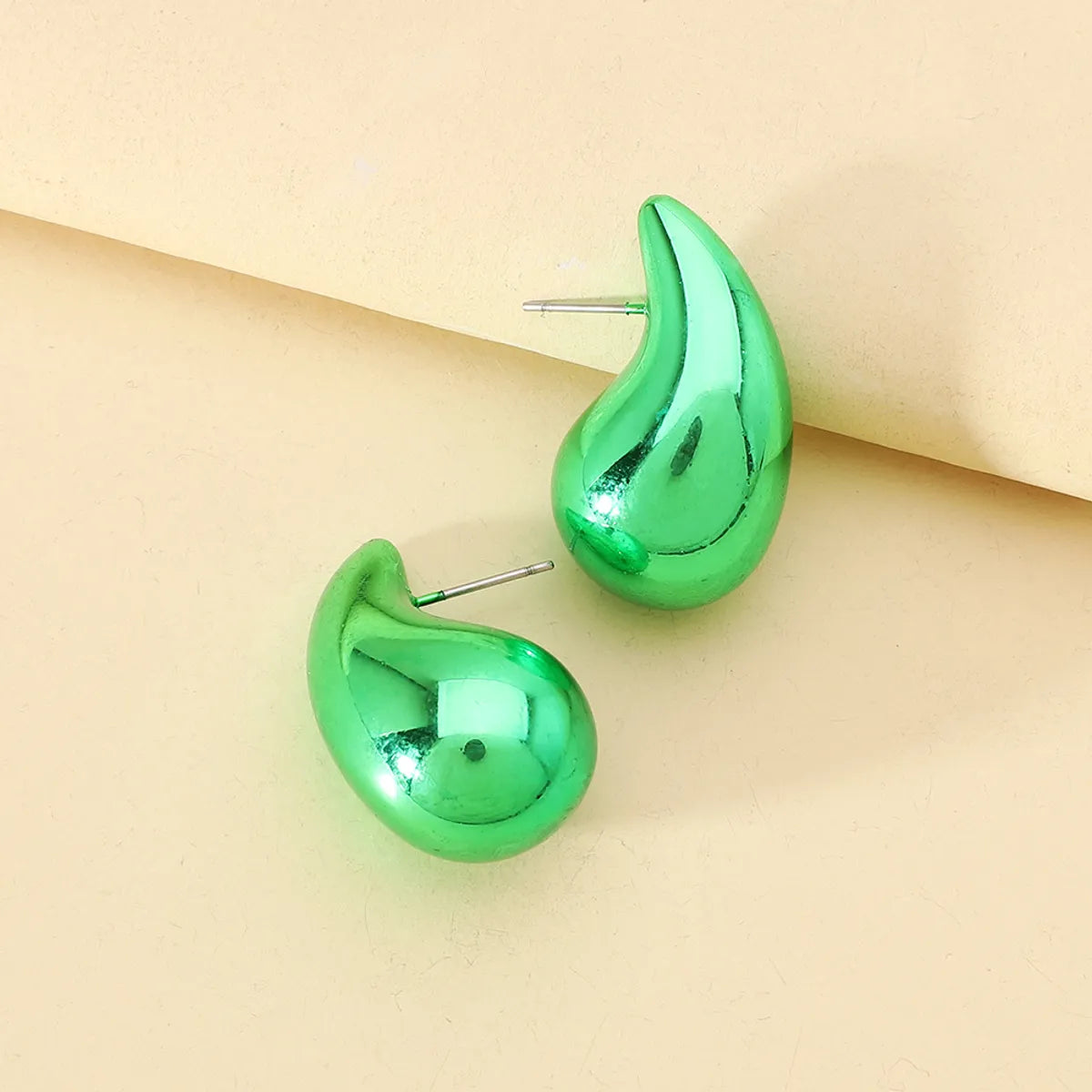 1 Pair Casual Simple Style Water Droplets Spray Paint Water Drop Resin Ear Studs