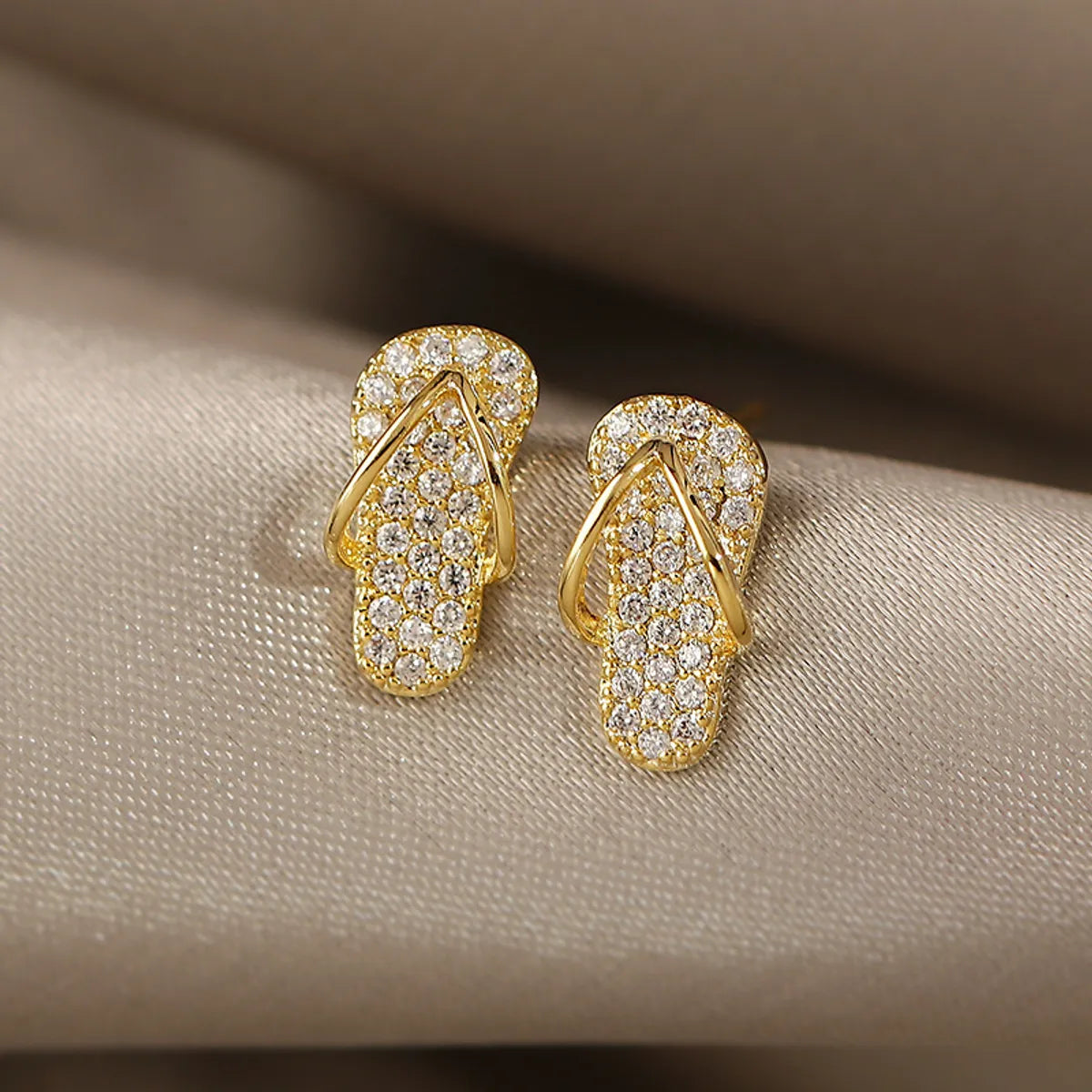 1 Pair Casual Slippers Inlay Alloy Rhinestones Ear Studs