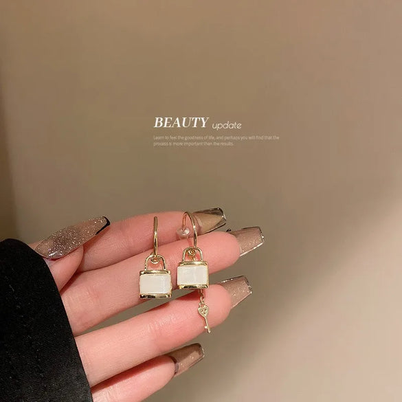 1 Pair Casual Square Tassel Flower Copper Plating Inlay Rhinestones Opal Drop Earrings