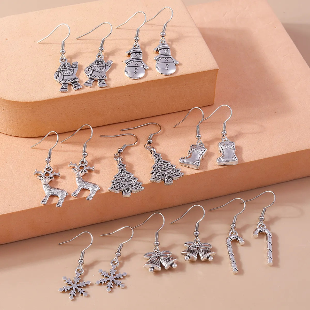 1 Pair Casual Streetwear Christmas Tree Snowflake Zinc Alloy Drop Earrings