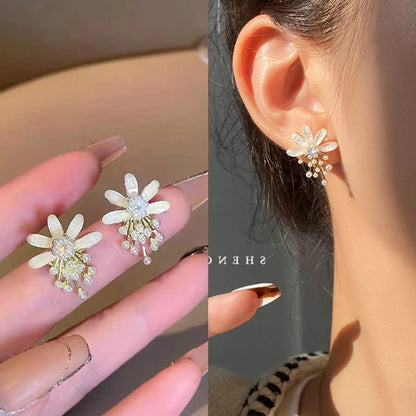 1 Pair Casual Sweet Heart Shape Flower Bow Knot Tassel Enamel Inlay Alloy Rhinestones Drop Earrings Ear Studs