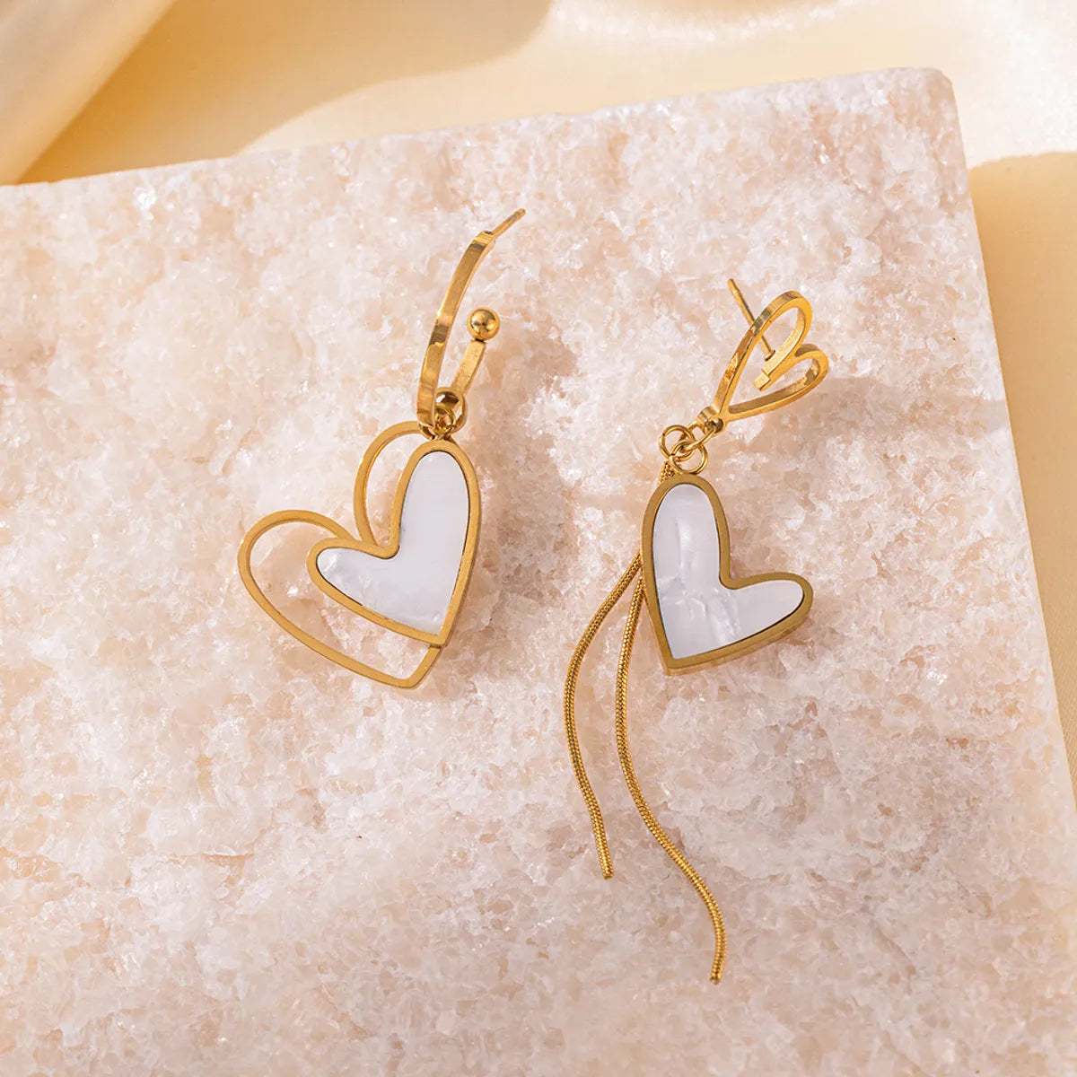 1 Pair Casual Sweet Heart Shape Plating Inlay 304 Stainless Steel Acrylic 18K Gold Plated Drop Earrings