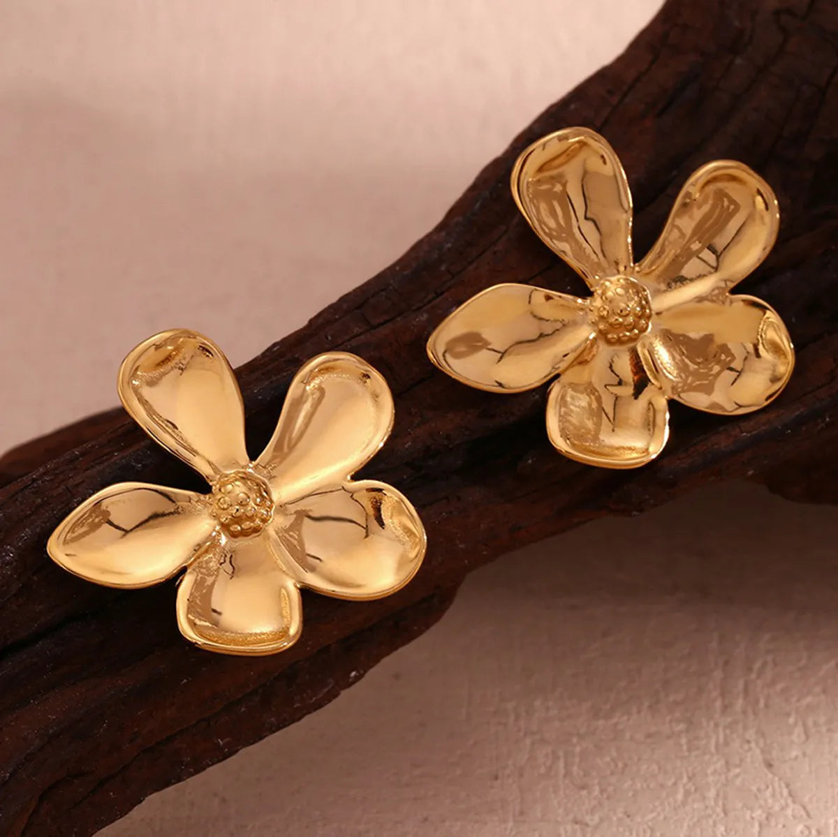 1 Pair Casual Vacation Classic Style Flower Plating Stainless Steel Gold Plated Ear Studs