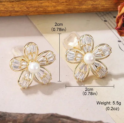 1 Pair Casual Vacation Flower Inlay Copper Zircon 18K Gold Plated Ear Cuffs