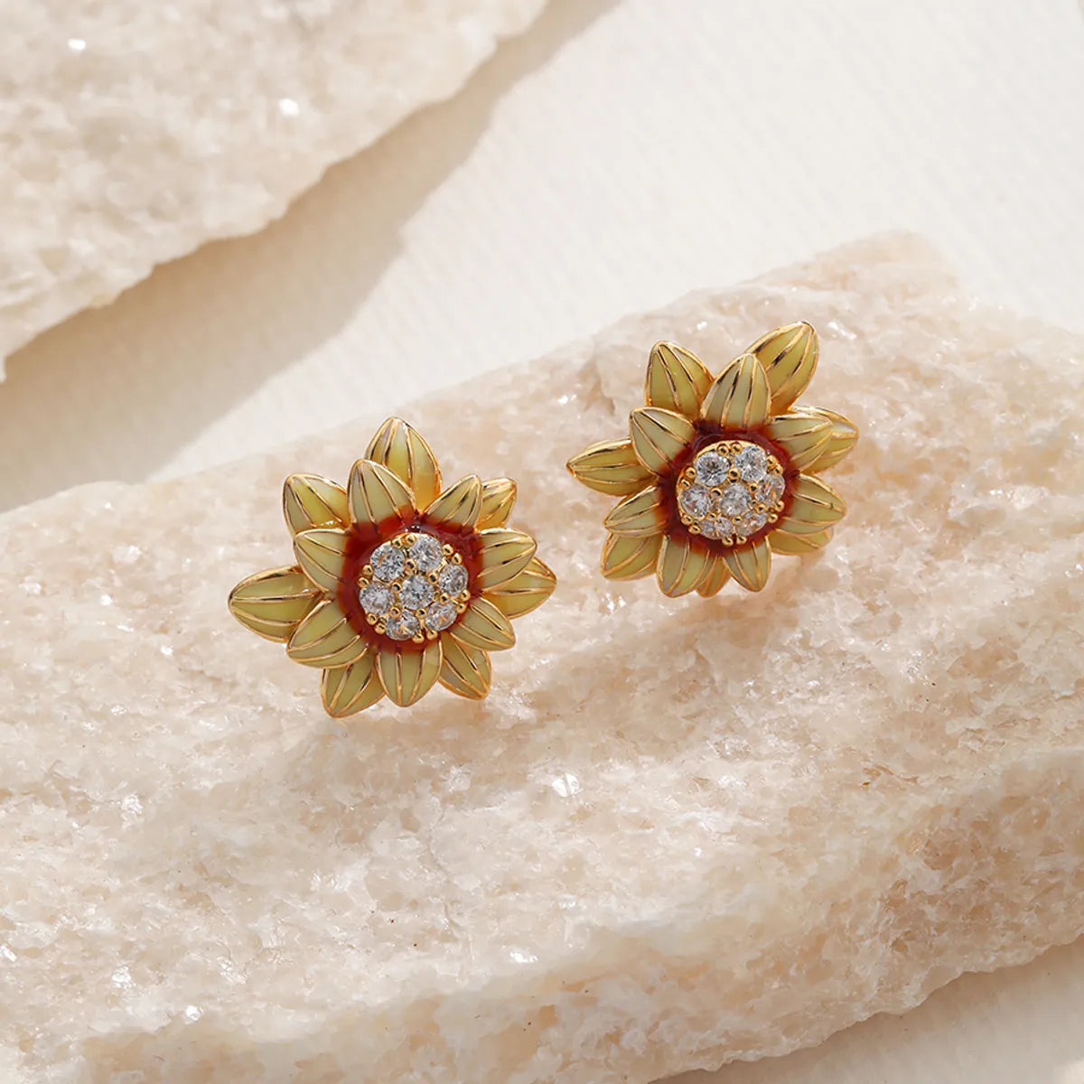 1 Pair Casual Vacation Flower Inlay Copper Zircon 18K Gold Plated Silver Plated Ear Studs