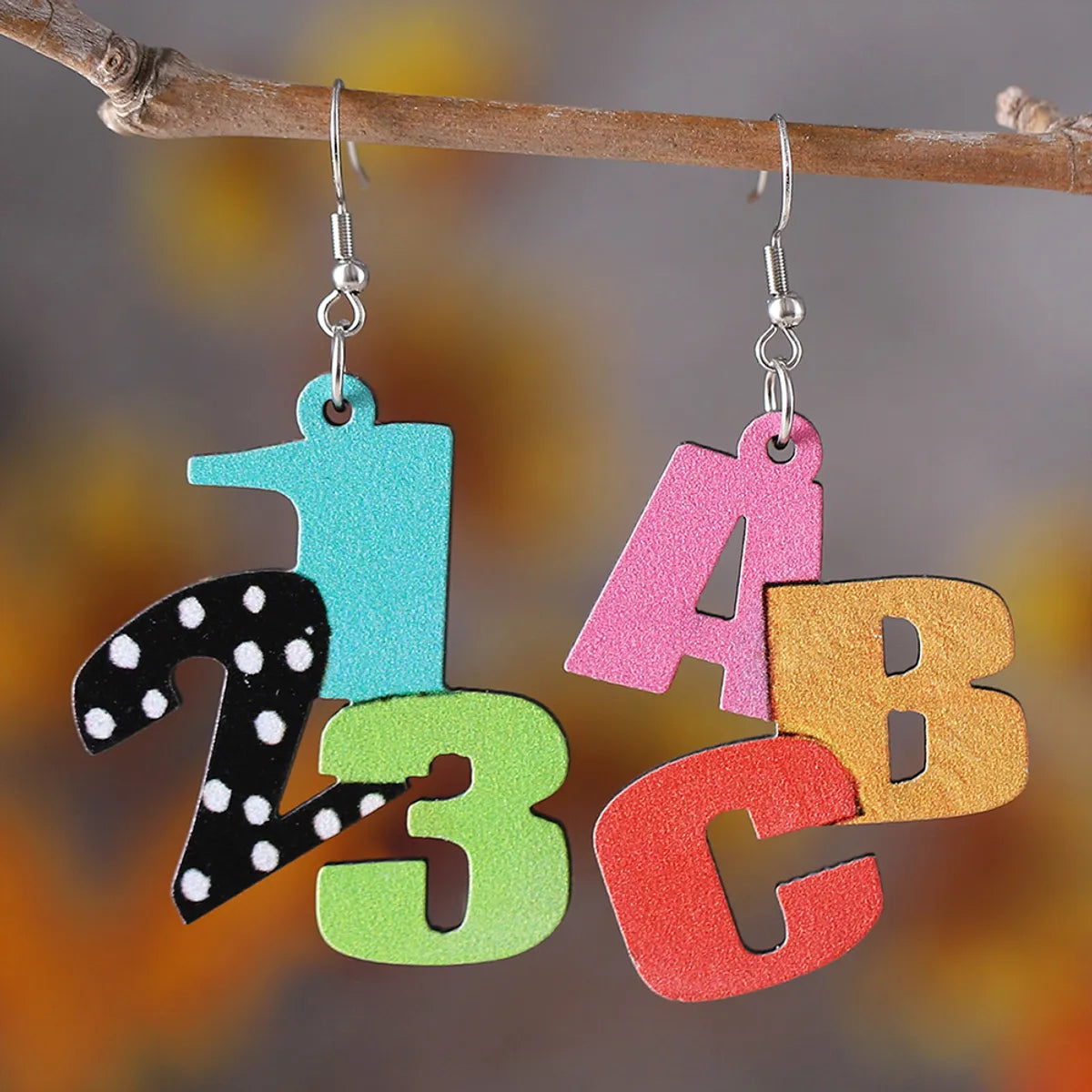 1 Pair Casual Vacation Letter Number Wood Drop Earrings