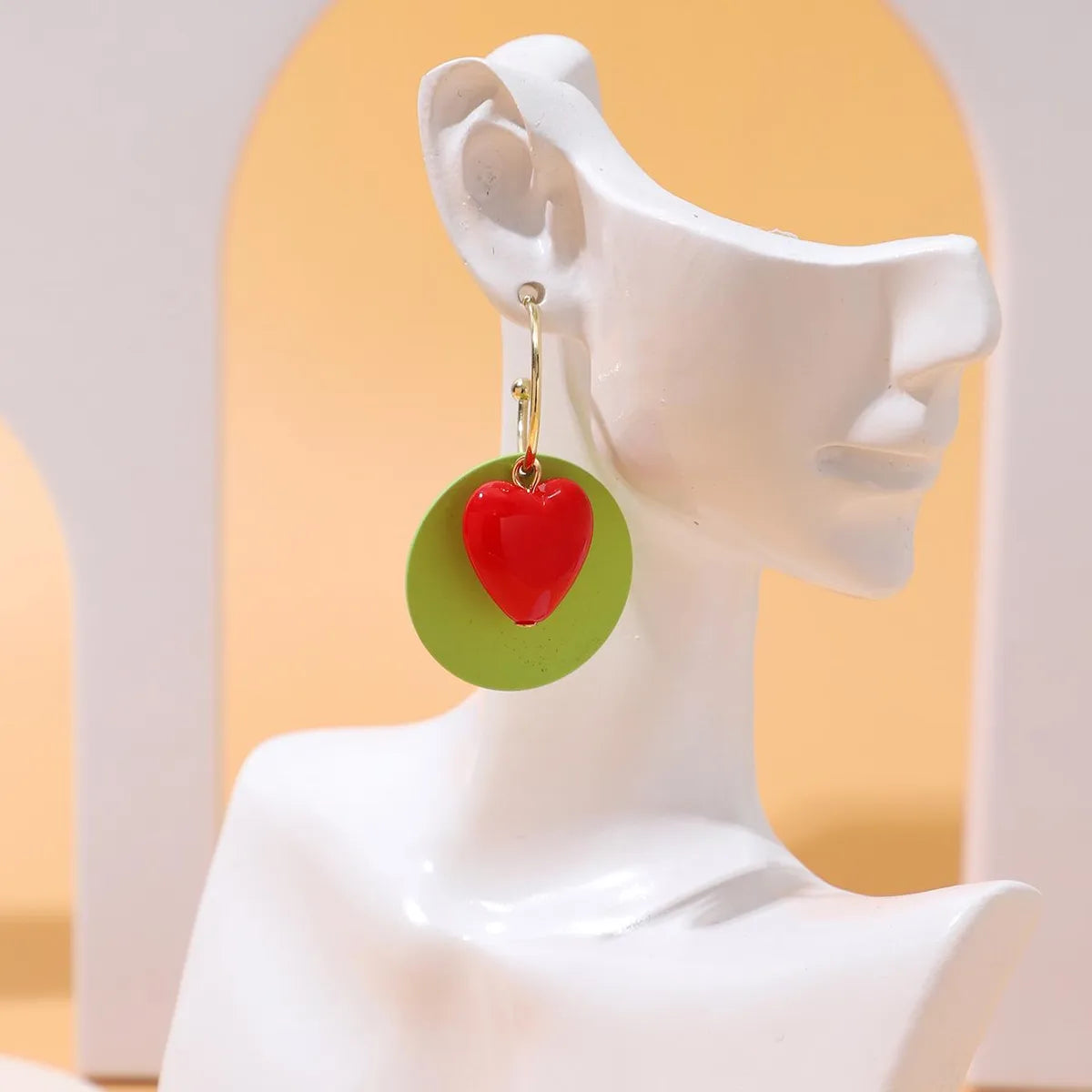 1 Pair Casual Vacation Pastoral Heart Shape Synthetic Resin Alloy Drop Earrings