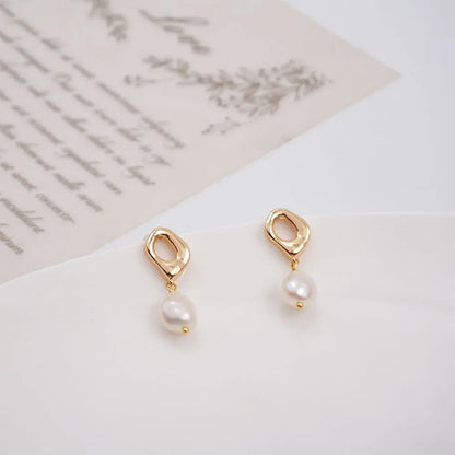 1 Pair Casual Vacation Solid Color Plating Freshwater Pearl Copper Gold Plated Drop Earrings