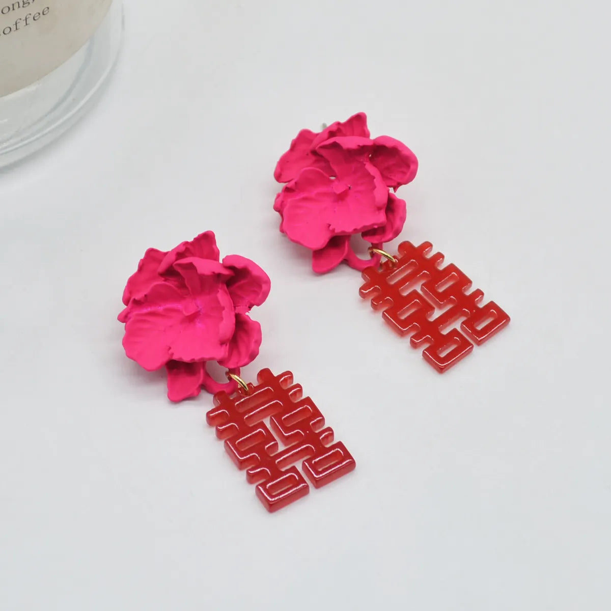 1 Pair Chinoiserie Retro Word Flower Metal Drop Earrings