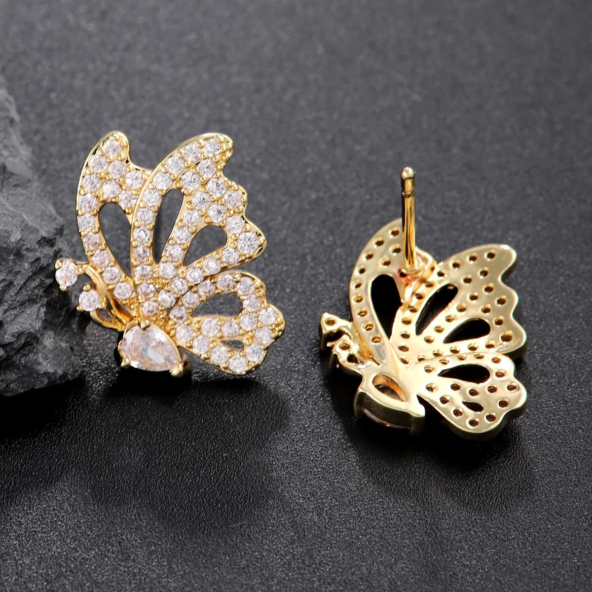 1 Pair Classic Style Butterfly Plating Inlay Copper Zircon 18K Gold Plated Ear Studs