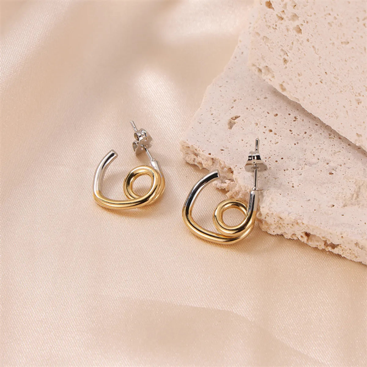 1 Pair Classic Style Commute Geometric Plating Stainless Steel Gold Plated Ear Studs