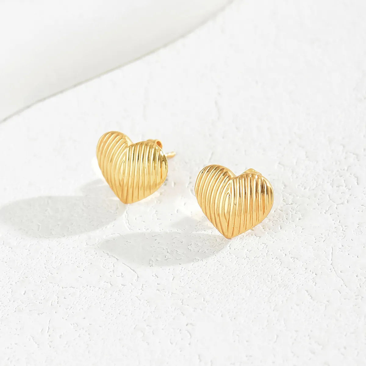 1 Pair Classic Style Heart Shape Plating Stainless Steel 18k Gold Plated Ear Studs