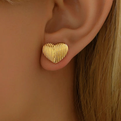 1 Pair Classic Style Heart Shape Plating Stainless Steel 18k Gold Plated Ear Studs