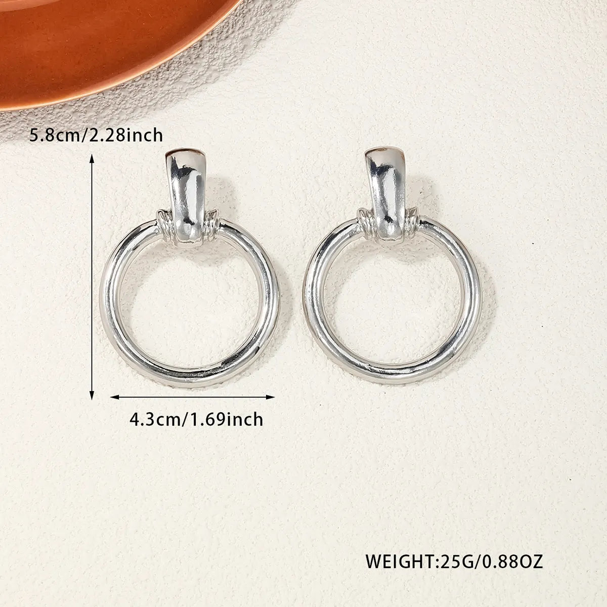 1 Pair Classic Style Solid Color Alloy Drop Earrings