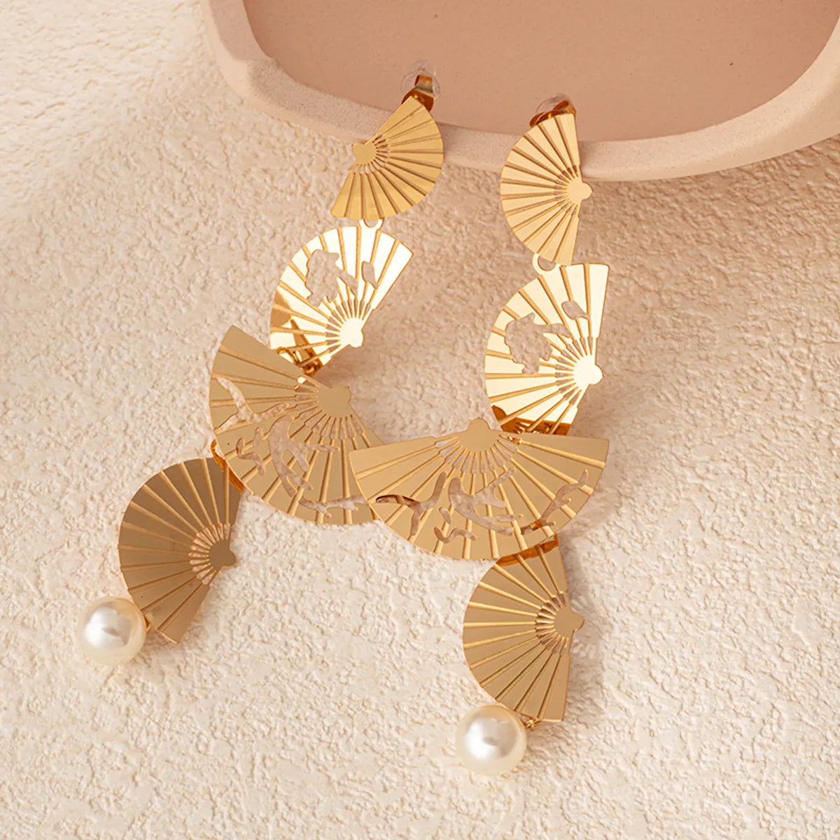 1 Pair Classical Artistic Sector Plating Stainless Steel Gold Plated Drop Earrings