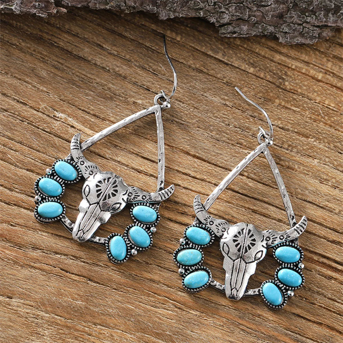 1 Pair Classical Ethnic Style Bull Head Plating Inlay Zinc Alloy Turquoise Drop Earrings