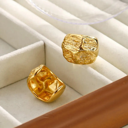 1 Pair Classical Romantic Solid Color C Shape 304 Stainless Steel Ear Studs