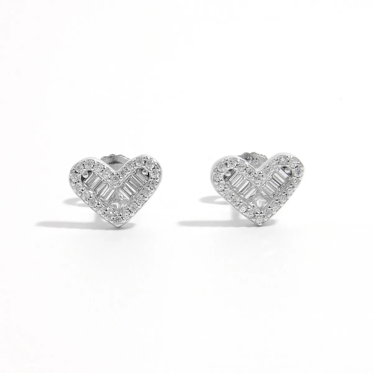 1 Pair Classical Romantic Solid Color Cross Star Heart Shape Plating Inlay Sterling Silver Zircon White Gold Plated Ear Studs