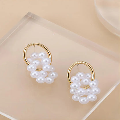 1 Pair Classical Sweet Classic Style Round Inlay Artificial Pearl Copper Artificial Pearls Drop Earrings