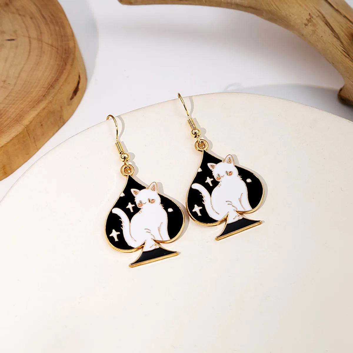 1 Pair Commute Heart Shape Enamel Alloy Drop Earrings