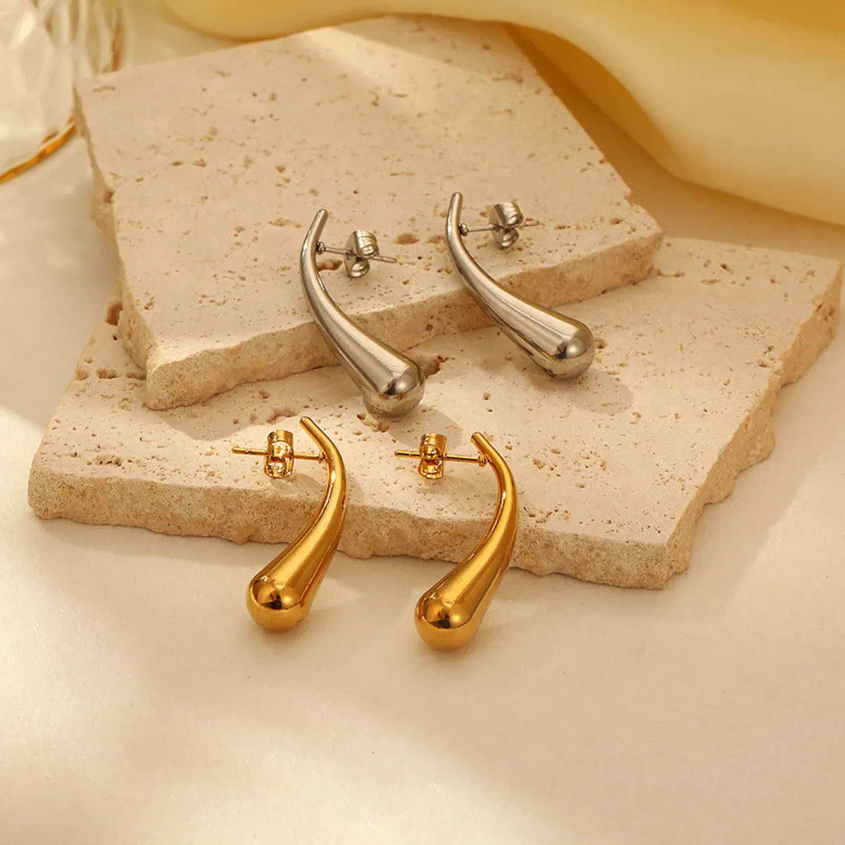 1 Pair Commute Solid Color Plating Stainless Steel 18k Gold Plated Ear Studs