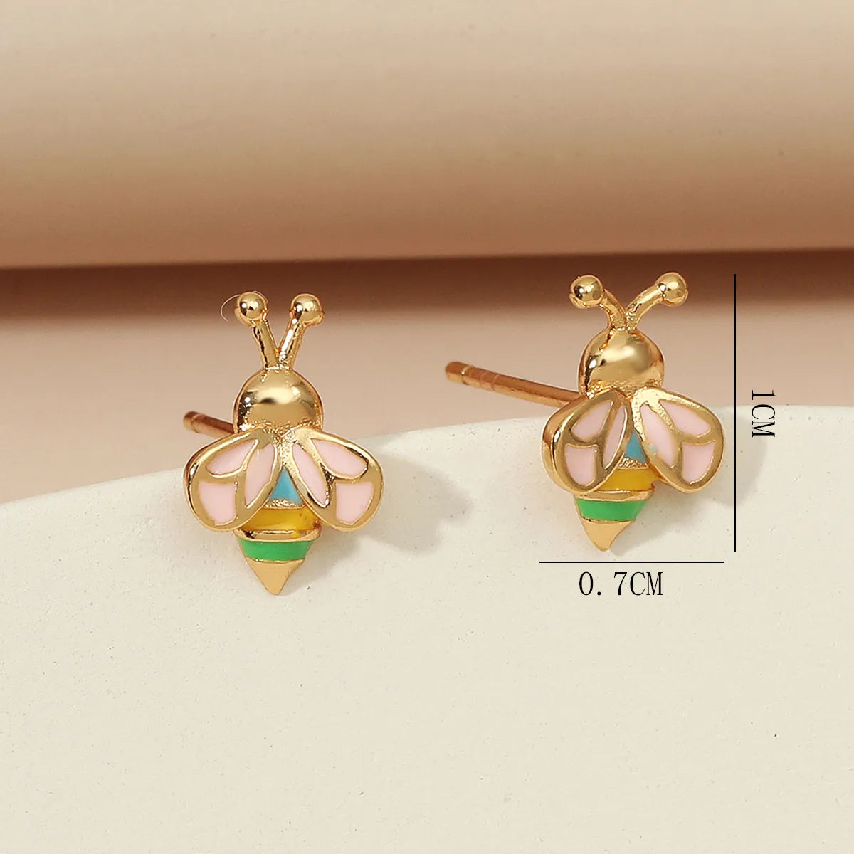 1 Pair Cute Bee Enamel Plating Copper Gold Plated Ear Studs