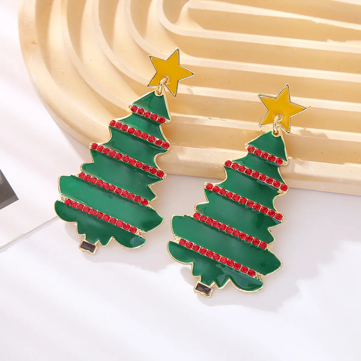 1 Pair Cute Christmas Tree Enamel Plating Alloy Gold Plated Drop Earrings