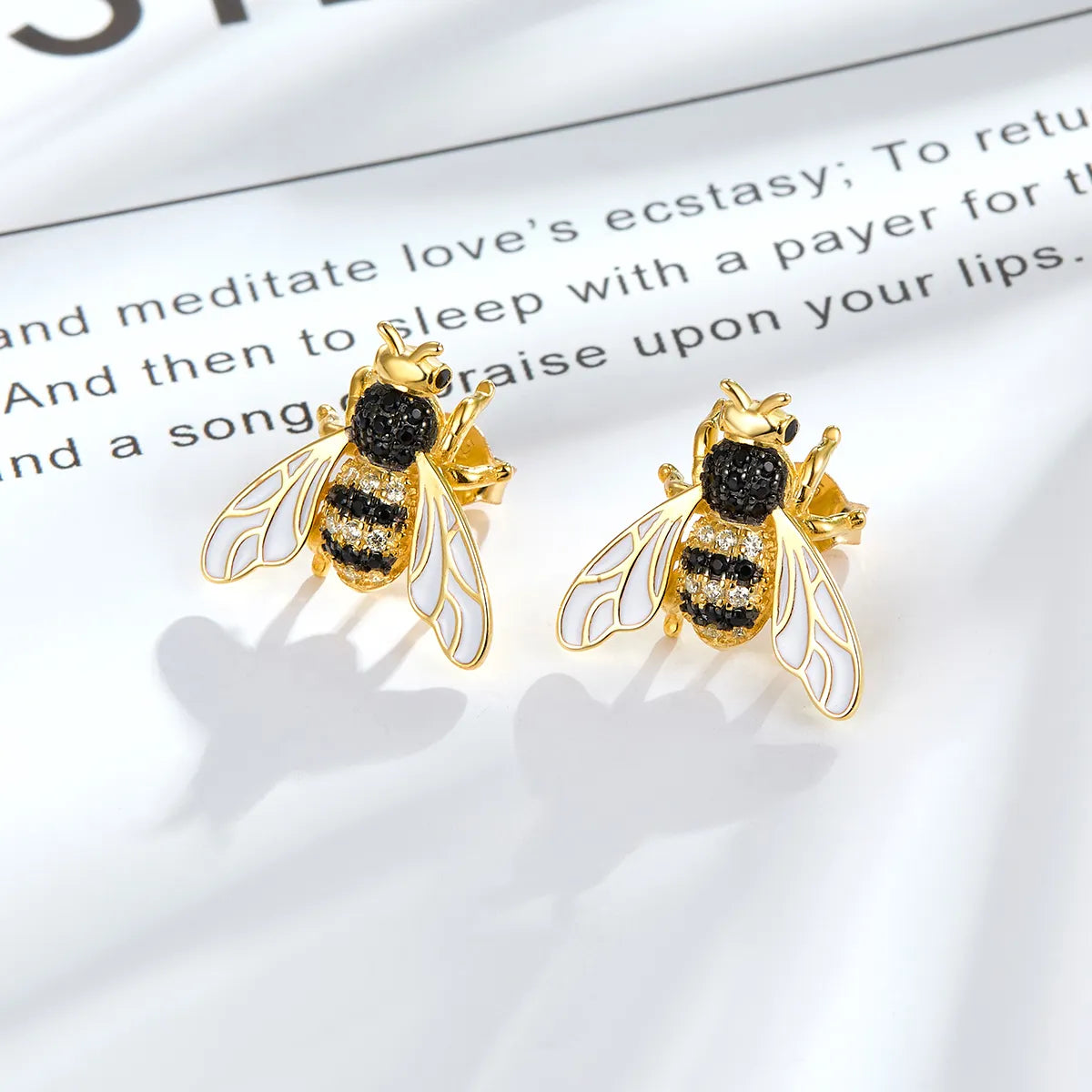 1 Pair Cute Cool Style Shiny Bee Plating Inlay Sterling Silver Zircon 18k Gold Plated Ear Studs