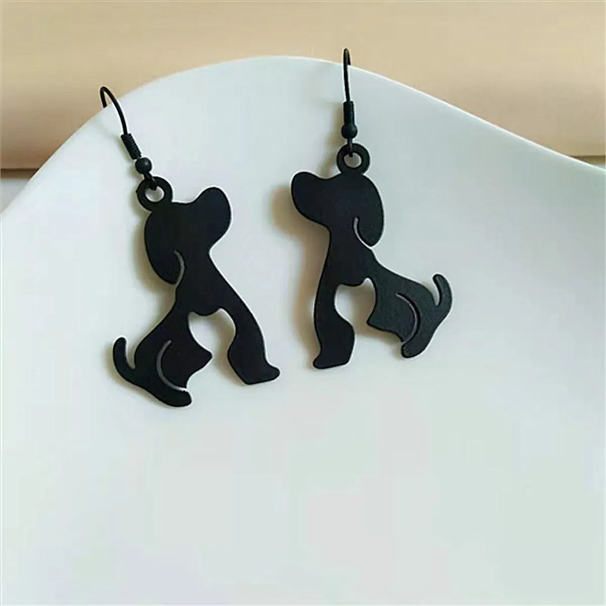 1 Pair Cute Dog Iron Drop Earrings