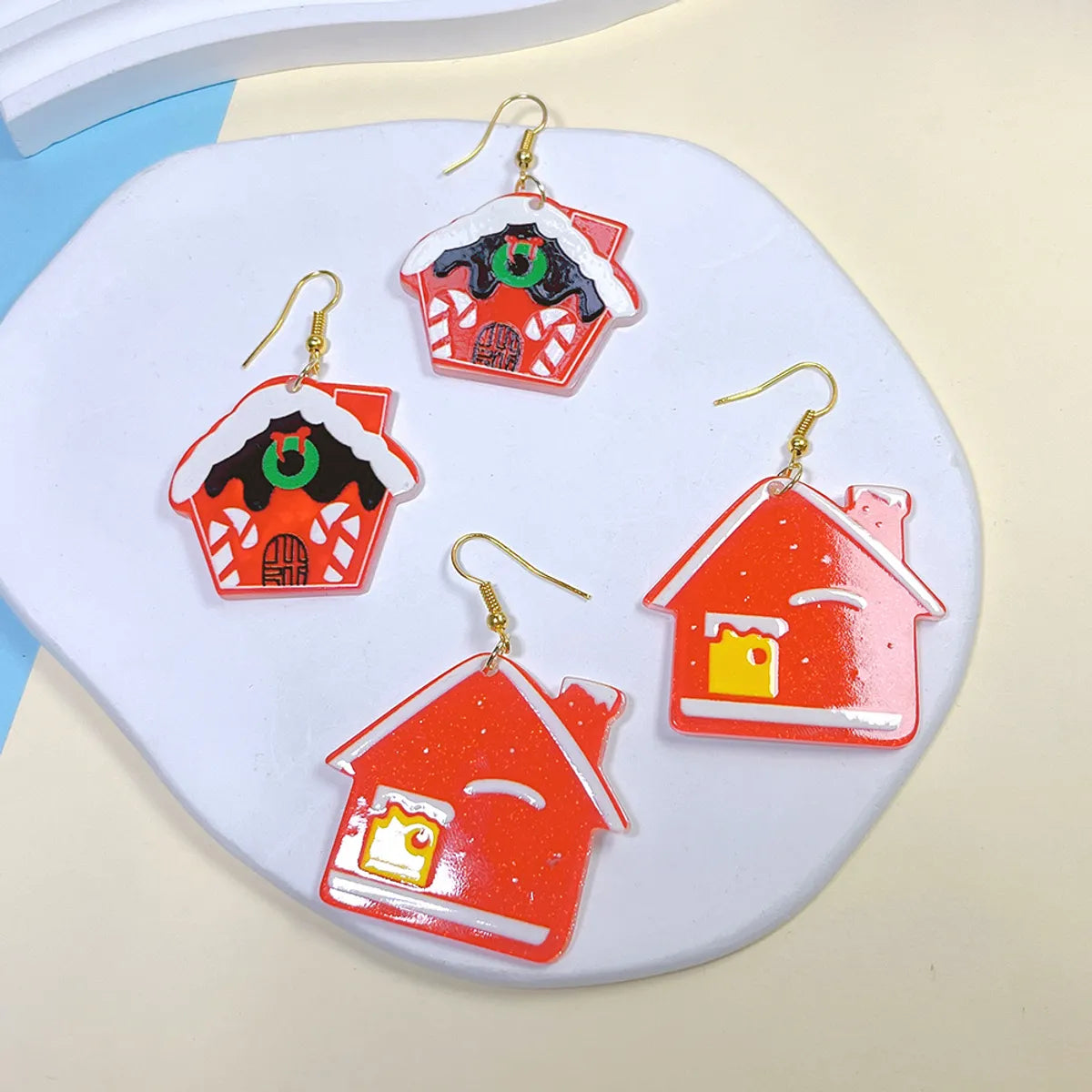 1 Pair Cute Ethnic Style Cartoon Character Christmas House Snowman Printing Arylic Drop Earrings