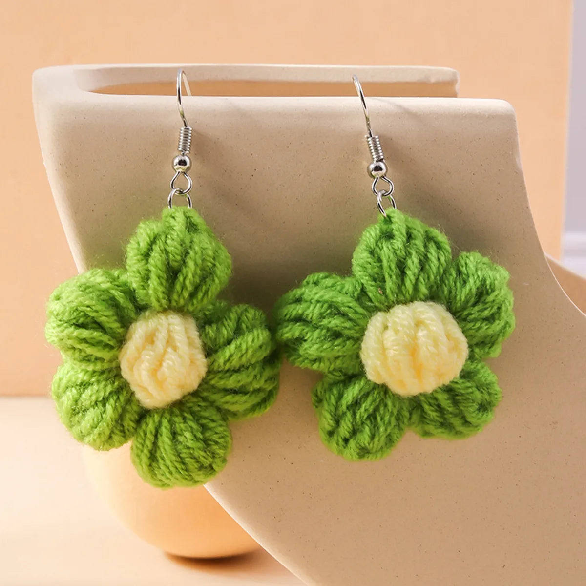 1 Pair Cute Flower Knit Drop Earrings