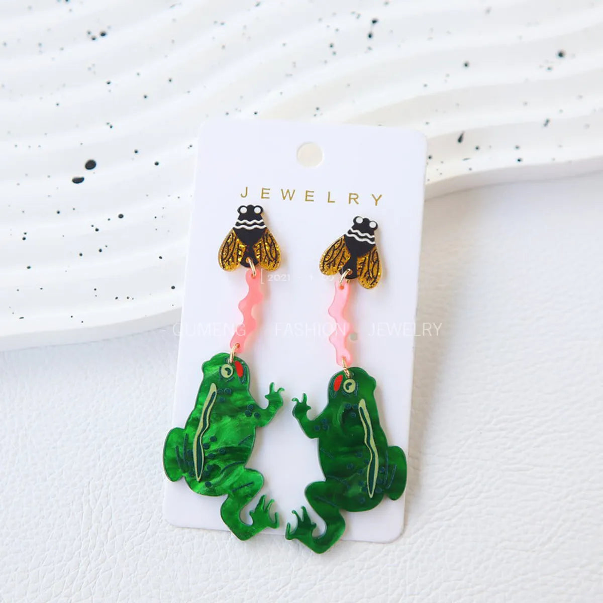 1 Pair Cute Funny Frog Arylic Drop Earrings