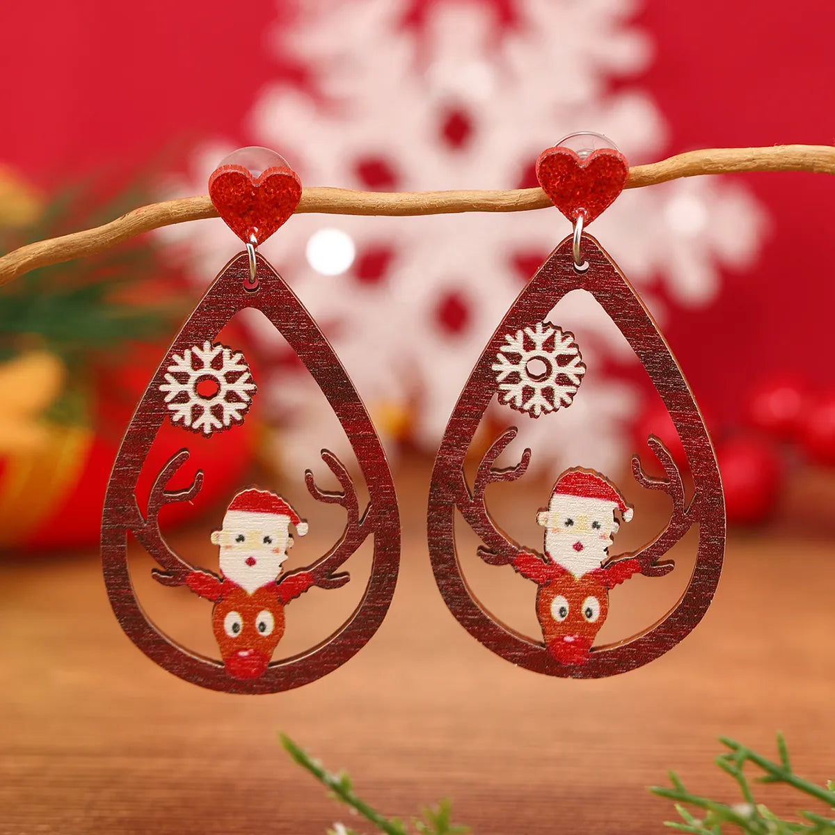 1 Pair Cute Funny Pastoral Santa Claus Plating Hollow Out Wood Silver Plated Earrings