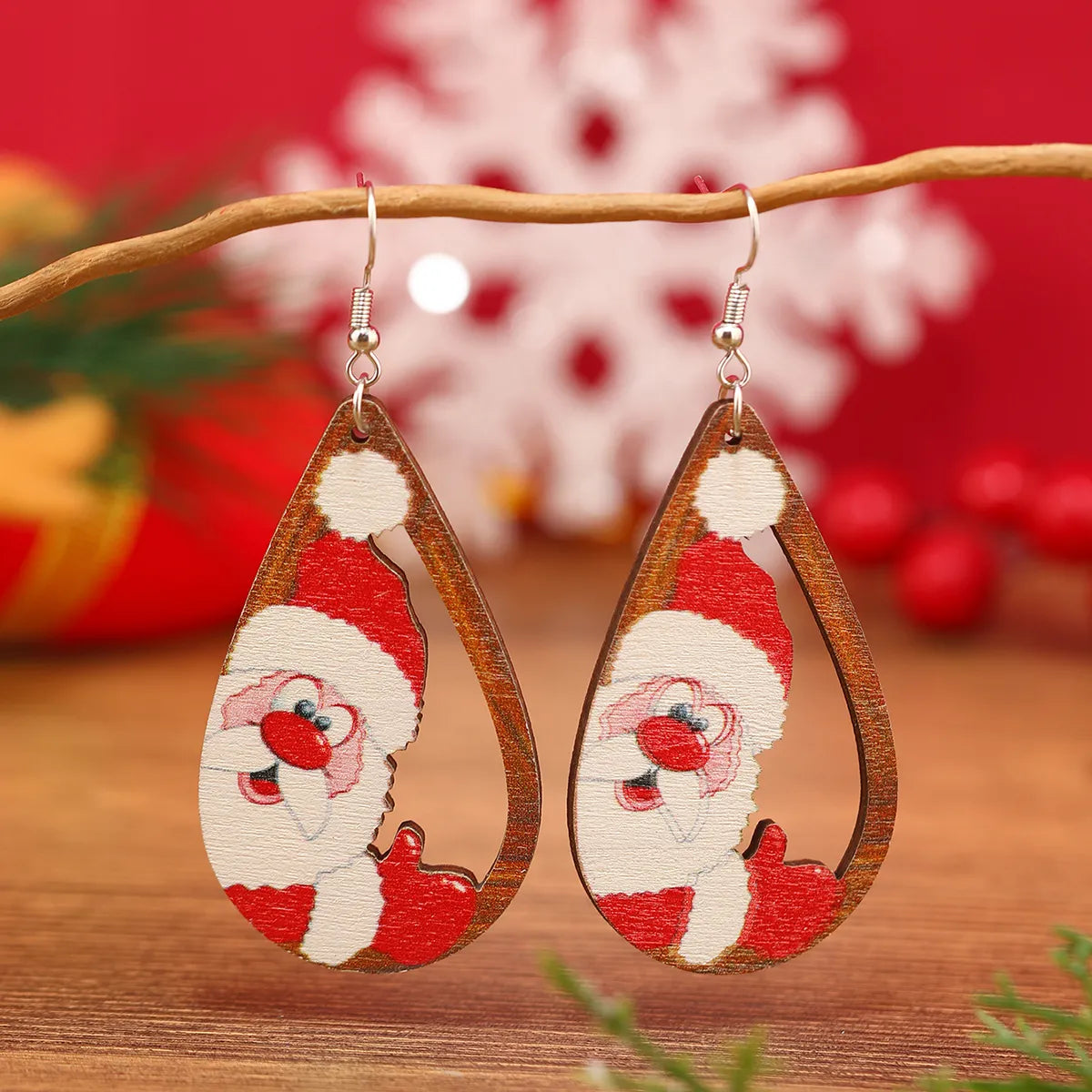 1 Pair Cute Funny Pastoral Santa Claus Plating Hollow Out Wood Silver Plated Earrings