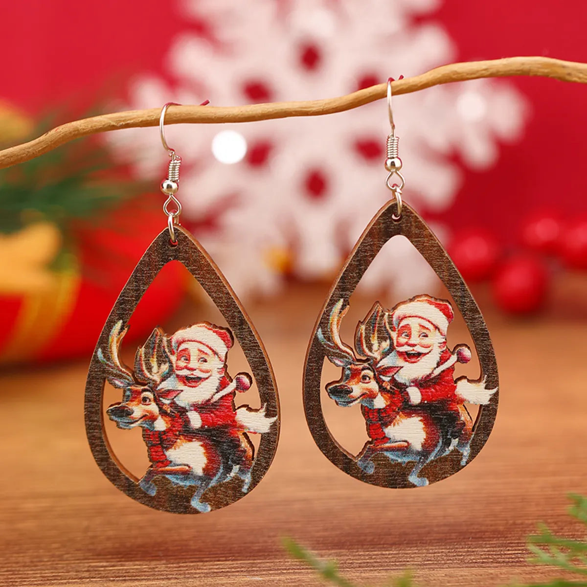 1 Pair Cute Funny Pastoral Santa Claus Plating Hollow Out Wood Silver Plated Earrings