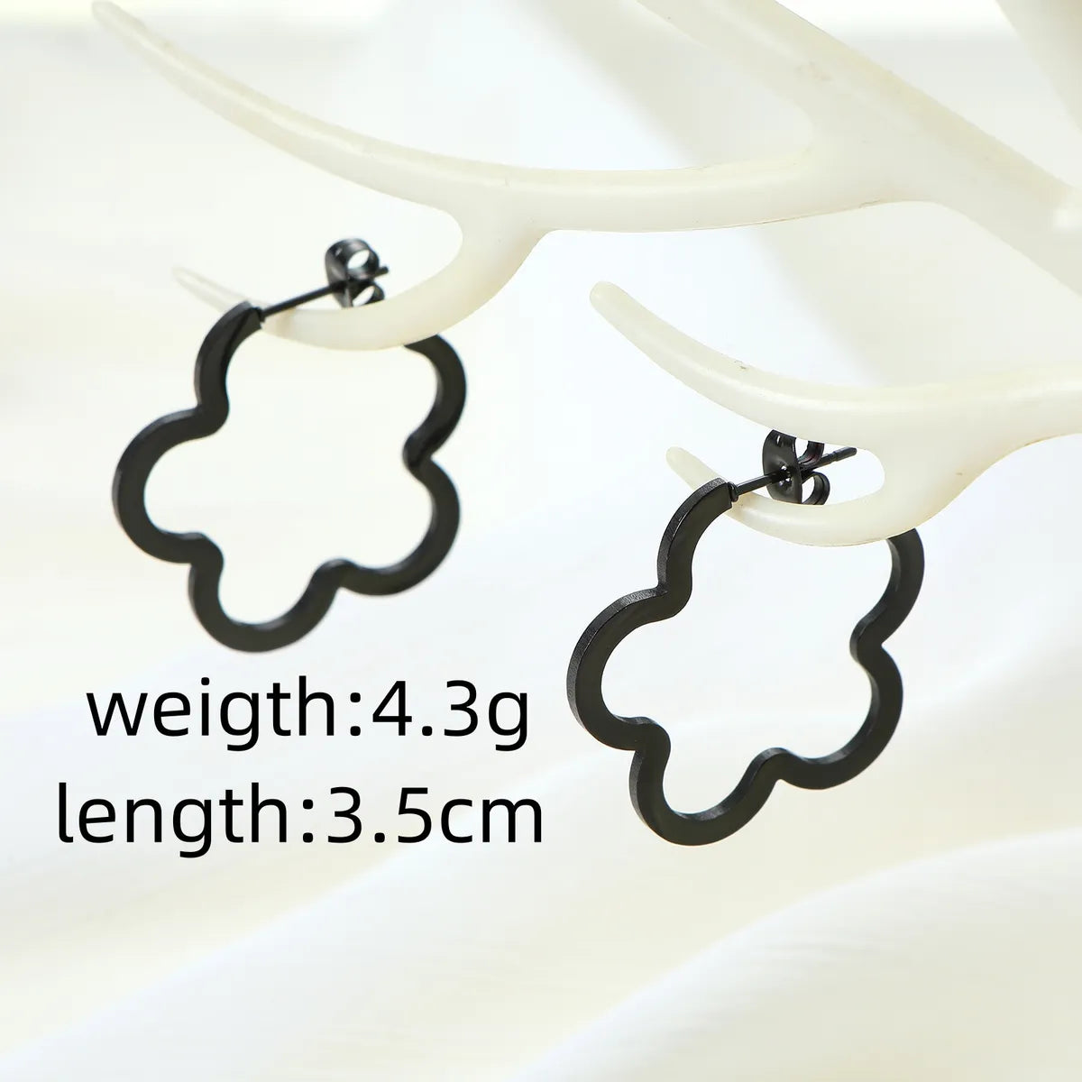 1 Pair Cute Lady Flower Alloy Earrings