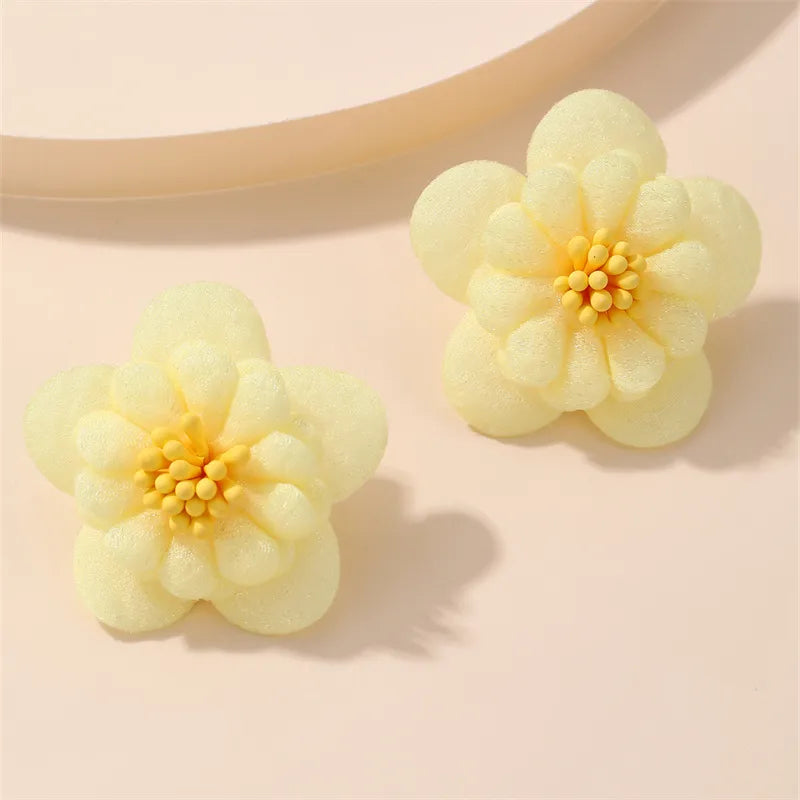 1 Pair Cute Lady Sweet Flower Inlay Cloth Artificial Pearls Ear Studs