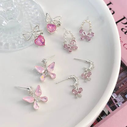 1 Pair Cute Lady Sweet Heart Shape Butterfly Inlay Artificial Pearl Copper Zircon Ear Studs