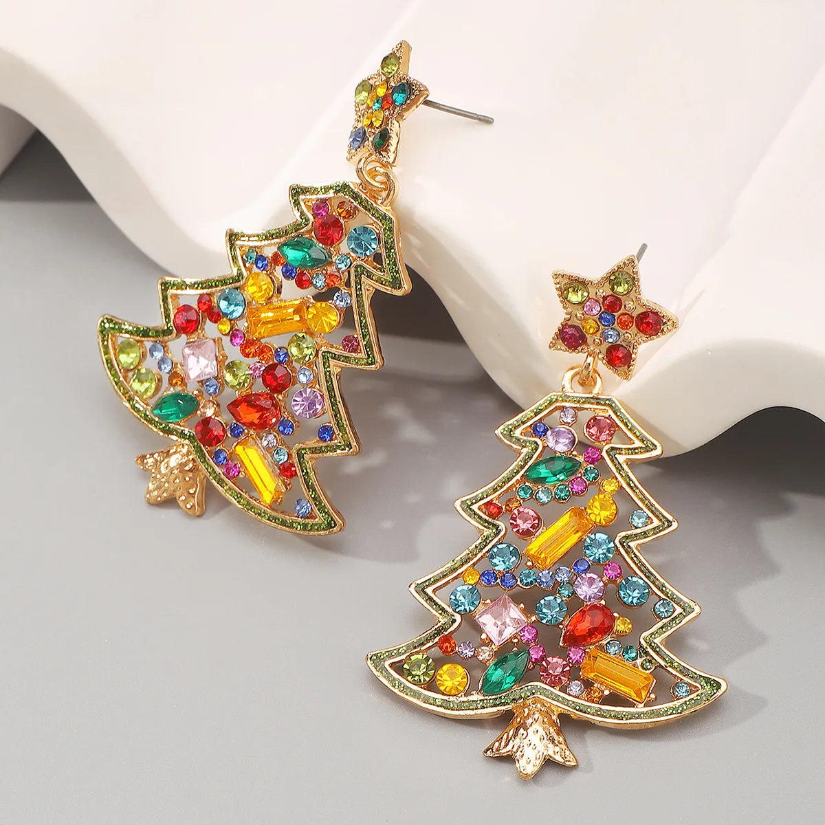 1 Pair Cute Shiny Christmas Tree Inlay Alloy Artificial Rhinestones Drop Earrings